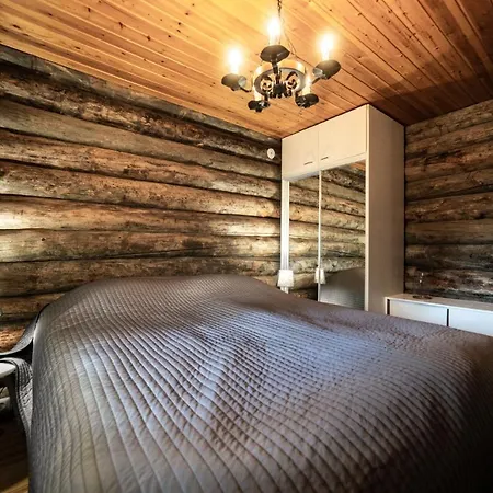 Leporepo Semesterbostad *